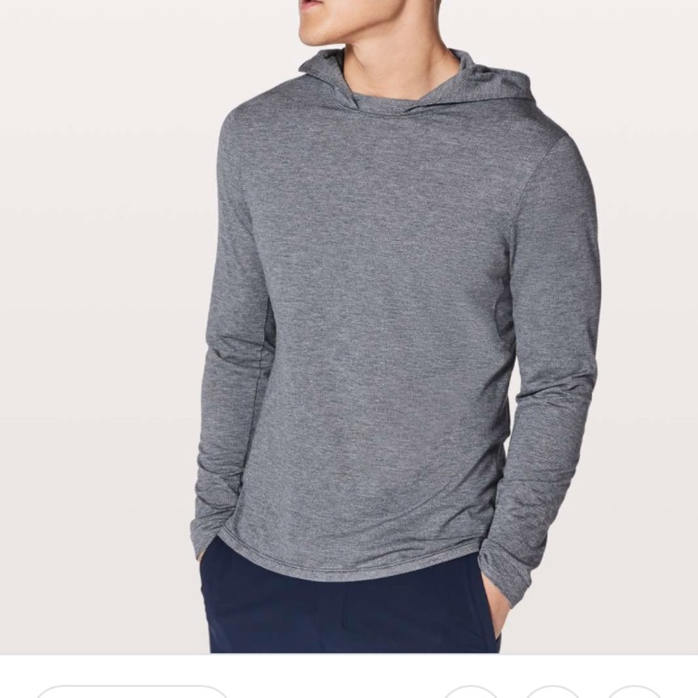NWT Men’s “Switch Up” lululemon Hoodie. Size M.